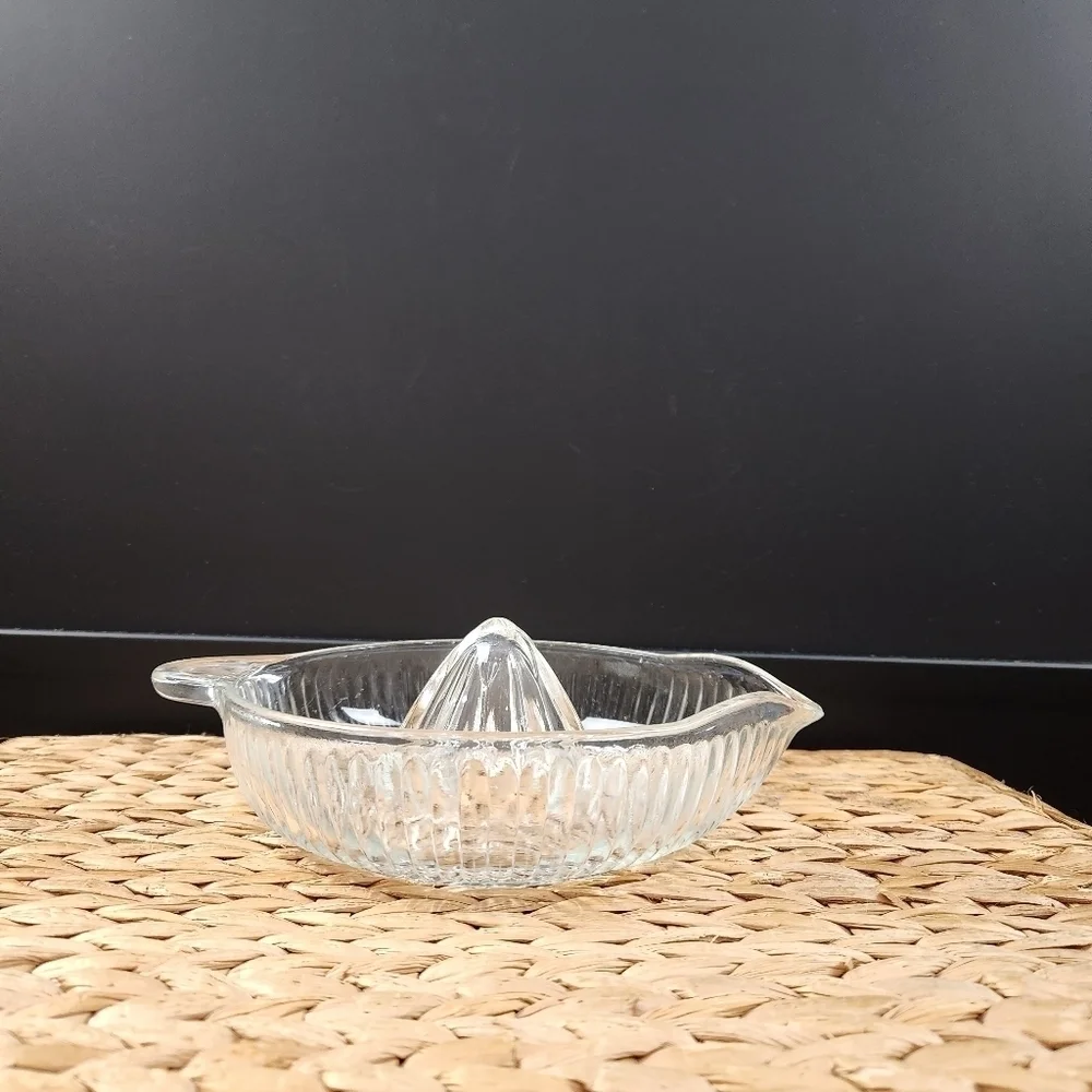 Vintage Clear Glass Juicer